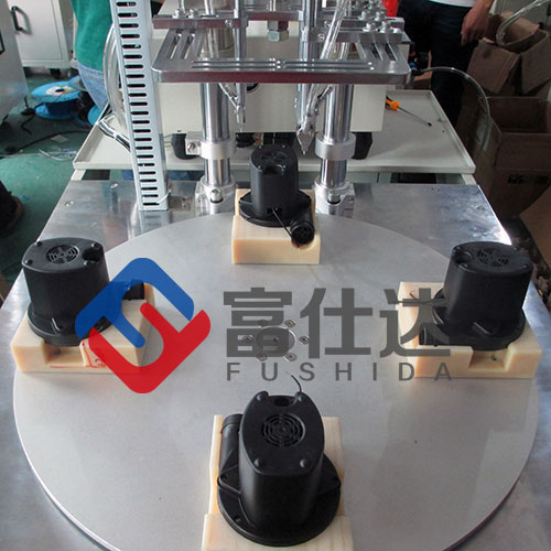 轉(zhuǎn)盤式鎖螺絲機(jī)